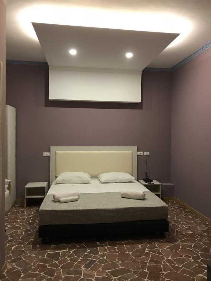 Double Room with Private Bathroom,630825285:JPEG